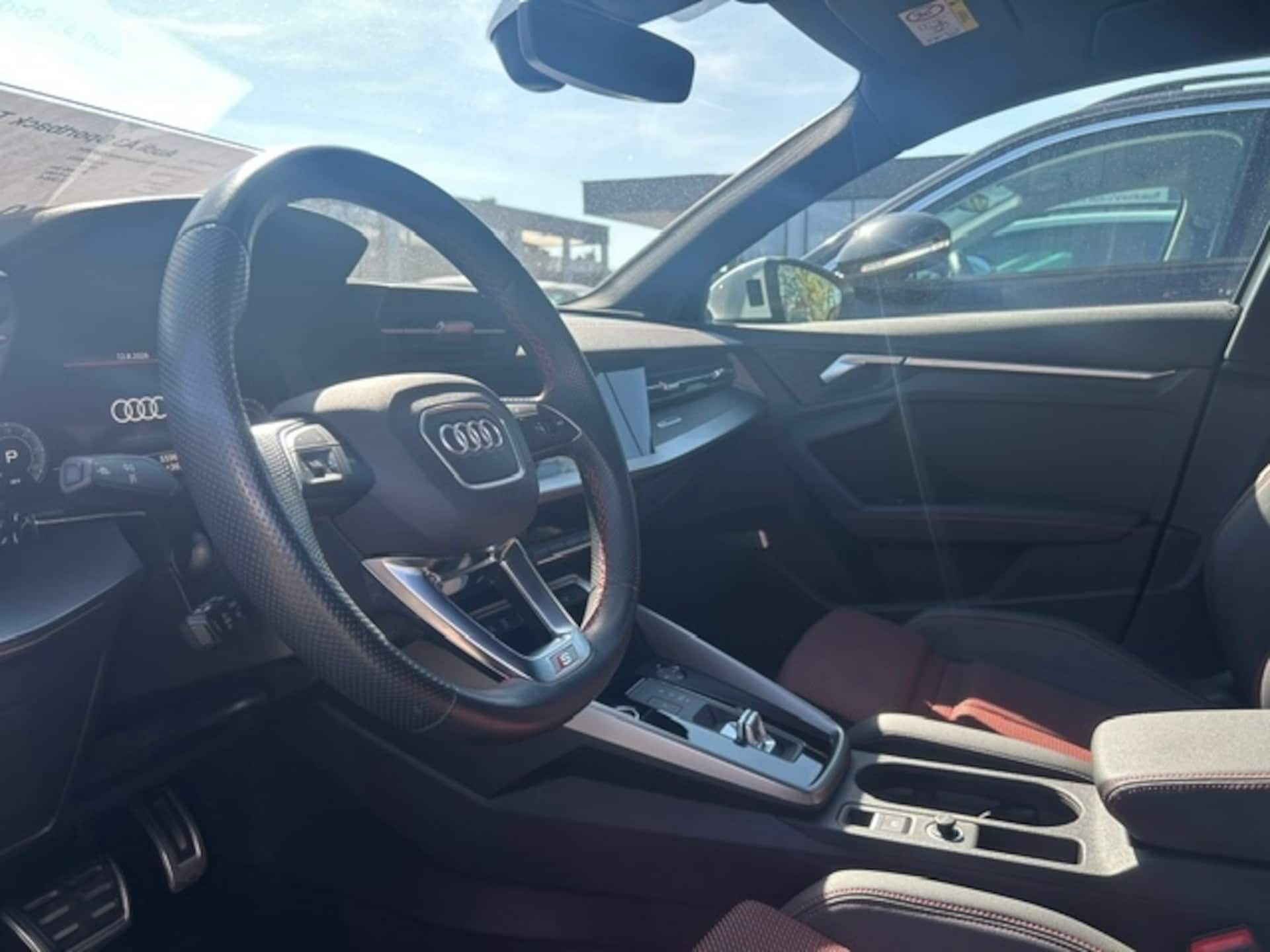 Audi A3 Sportback S line