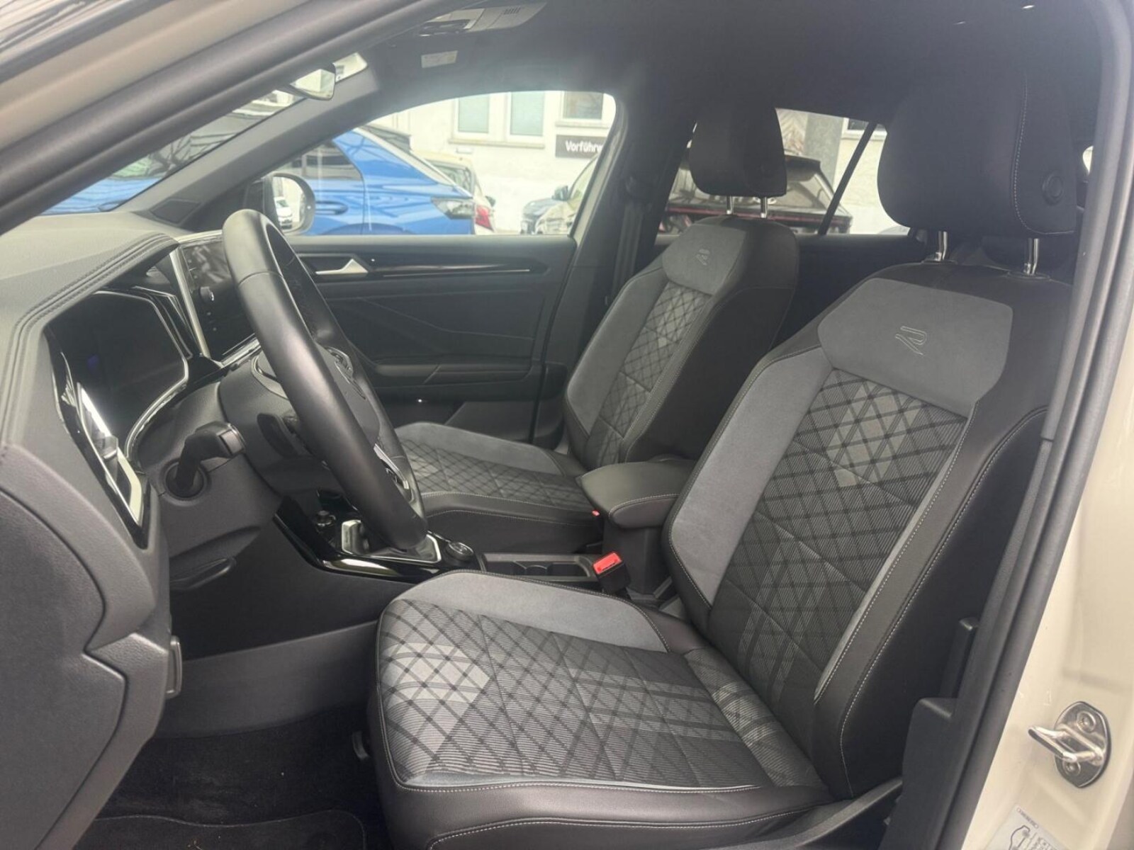 Volkswagen T-Roc – Bild 6