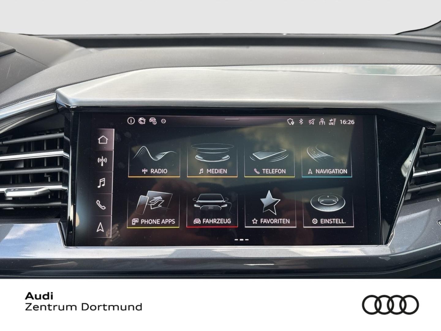 Bild über Audi Q4 e-tron 45 e-tron quattro - für weitere Informationen kontaktieren Sie den Audi Partner
