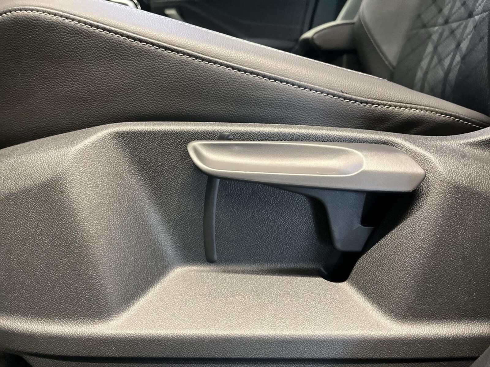 Volkswagen T-Roc – Bild 14