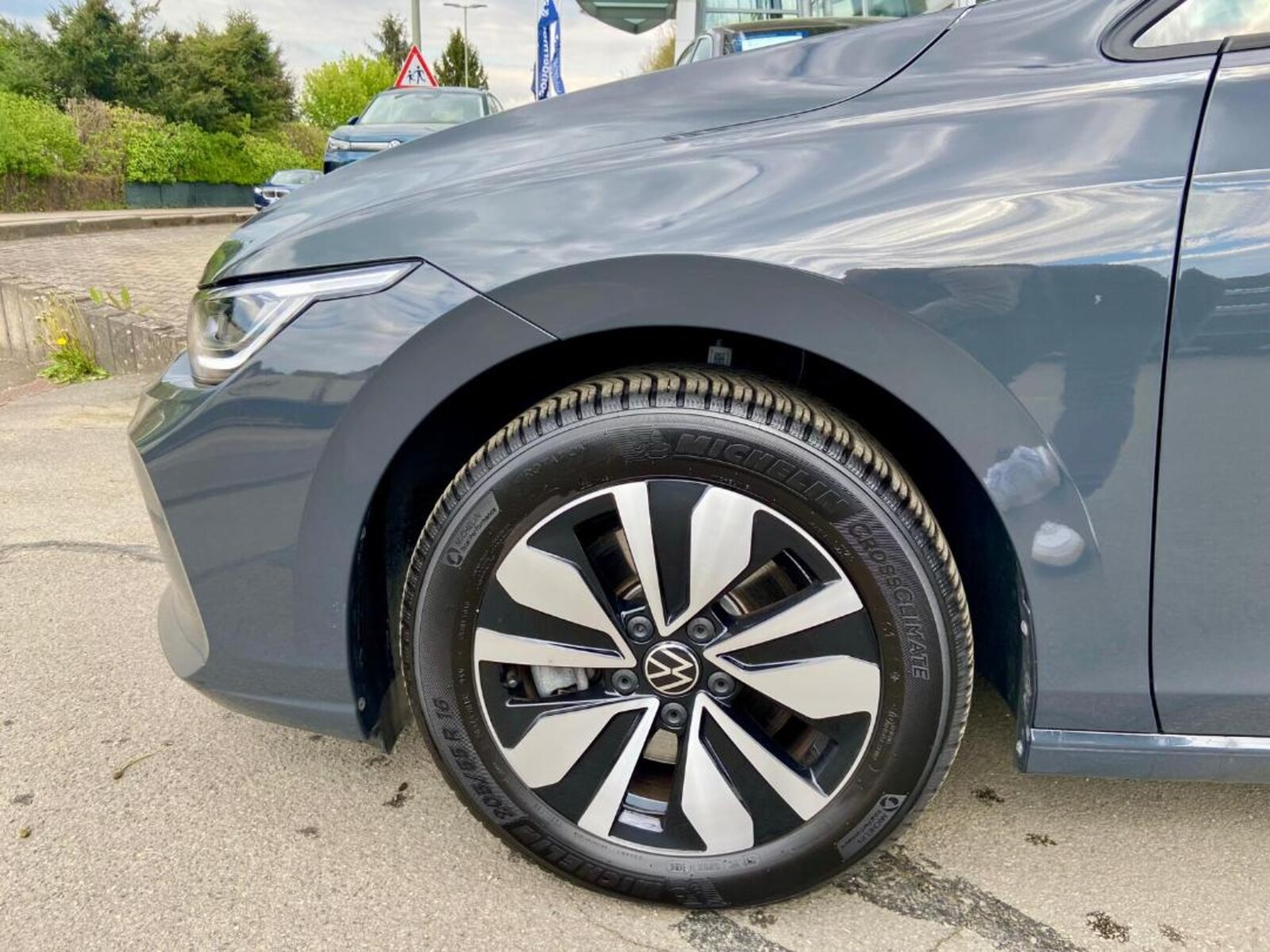 Volkswagen Golf Variant – Bild 6