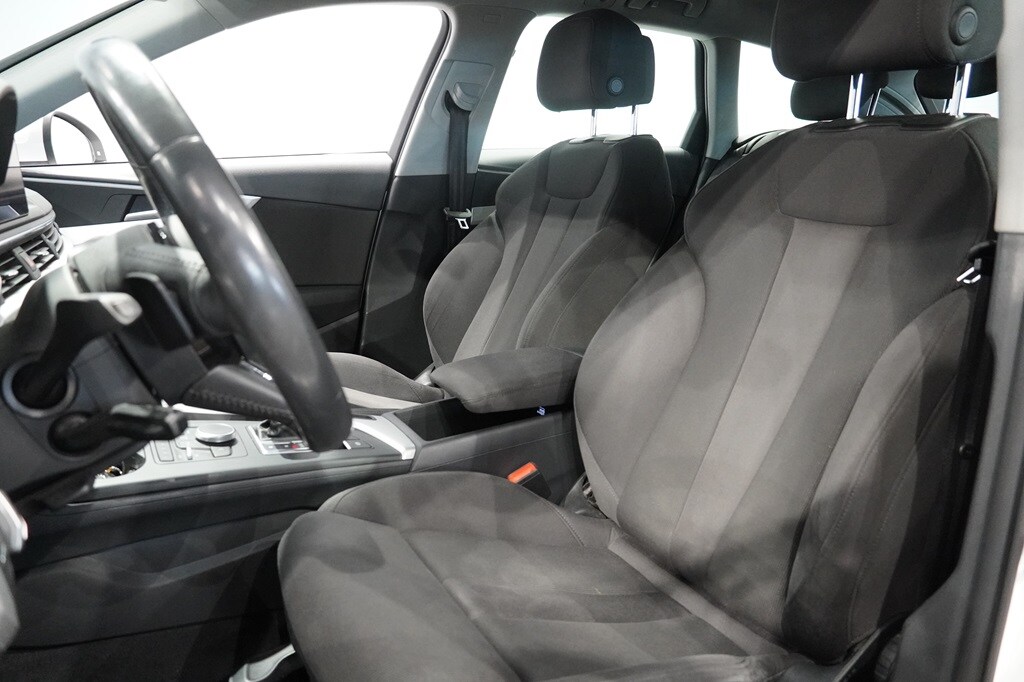 Bild som visar&nbsp;Audi A4 Avant&nbsp;A4 Avant 2.0 TDI Sport Proline Edition 150 hk S tronic - för mer information kontakta din Audi Partner