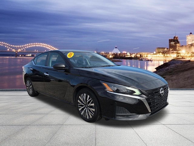 2025 Nissan Altima