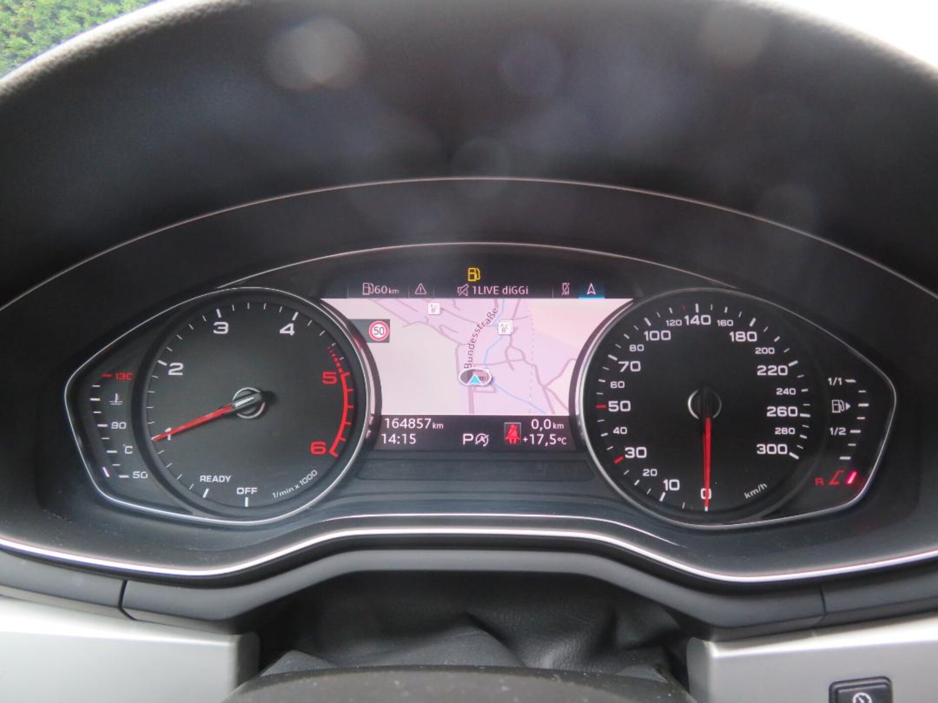 Audi A4 Avant S line