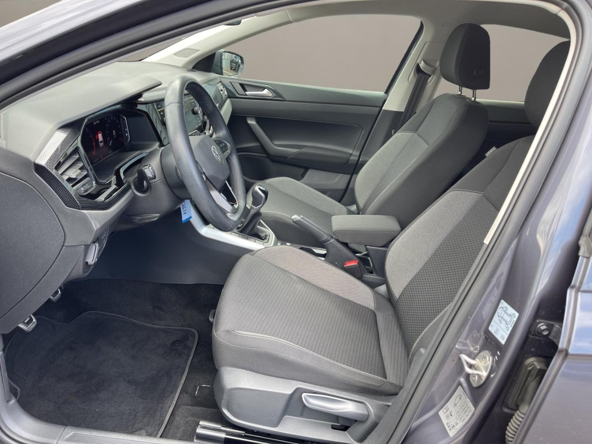 Volkswagen Polo Active