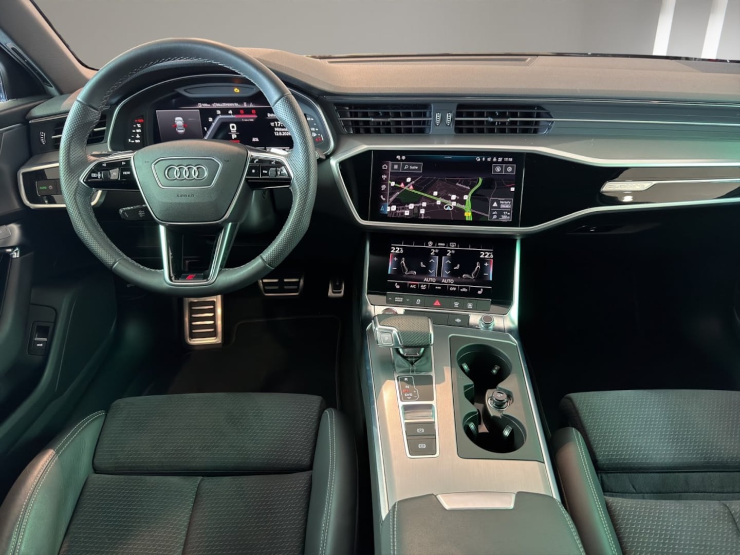 Bild über Audi S6 Limousine TDI quattro tiptronic - für weitere Informationen kontaktieren Sie den Audi Partner