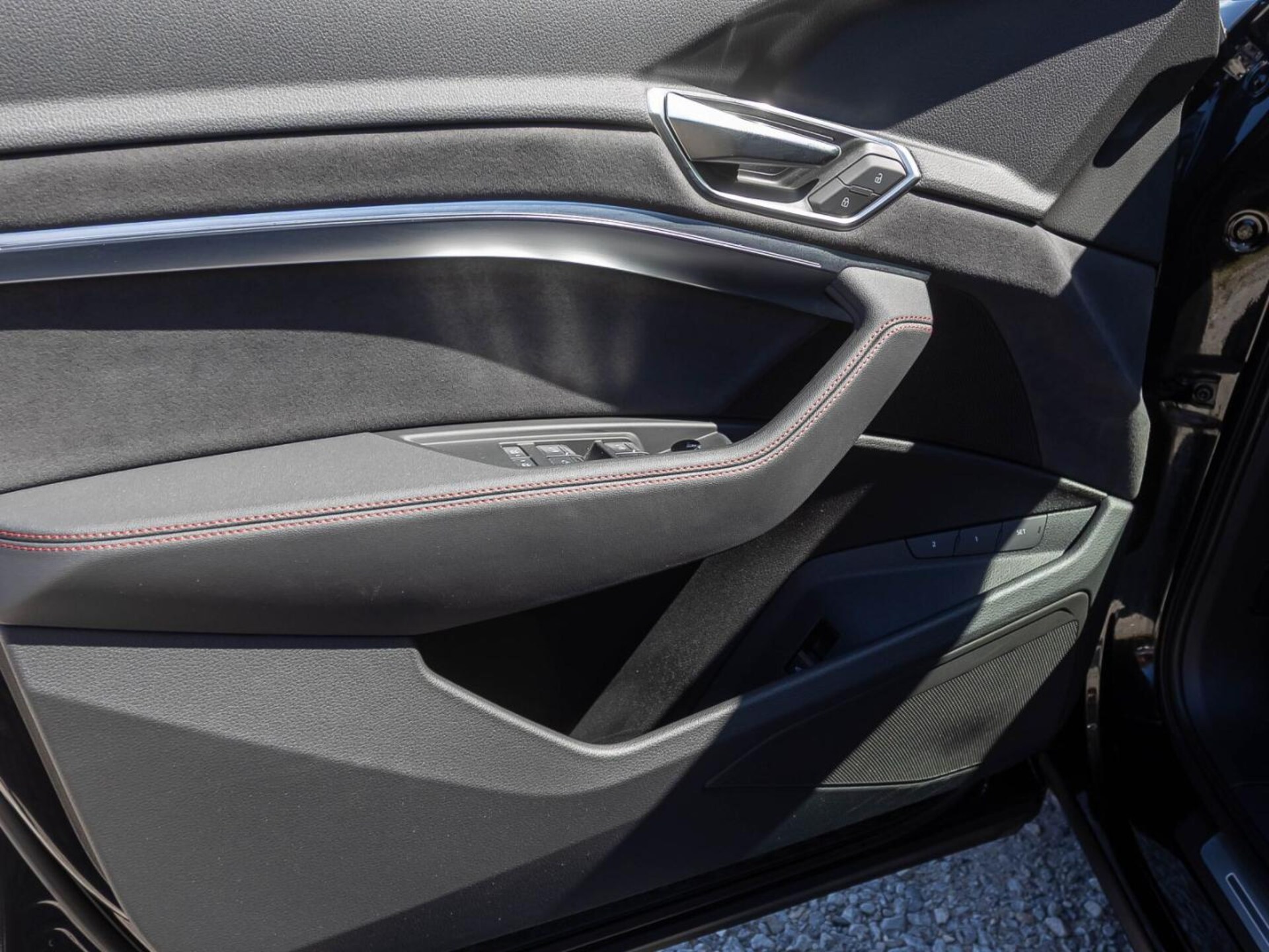 Audi Q8 e-tron S line