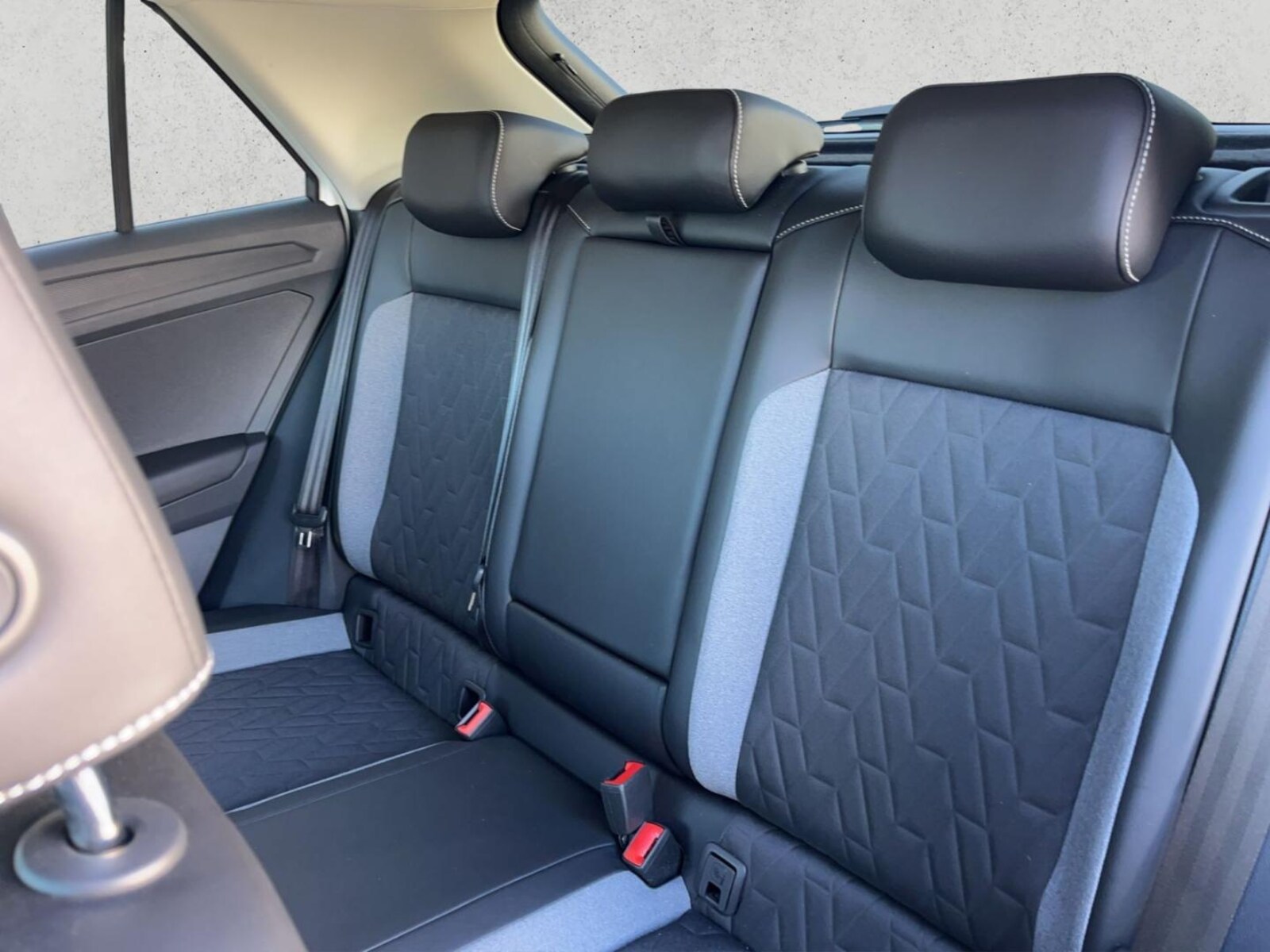 Volkswagen T-Roc – Bild 15