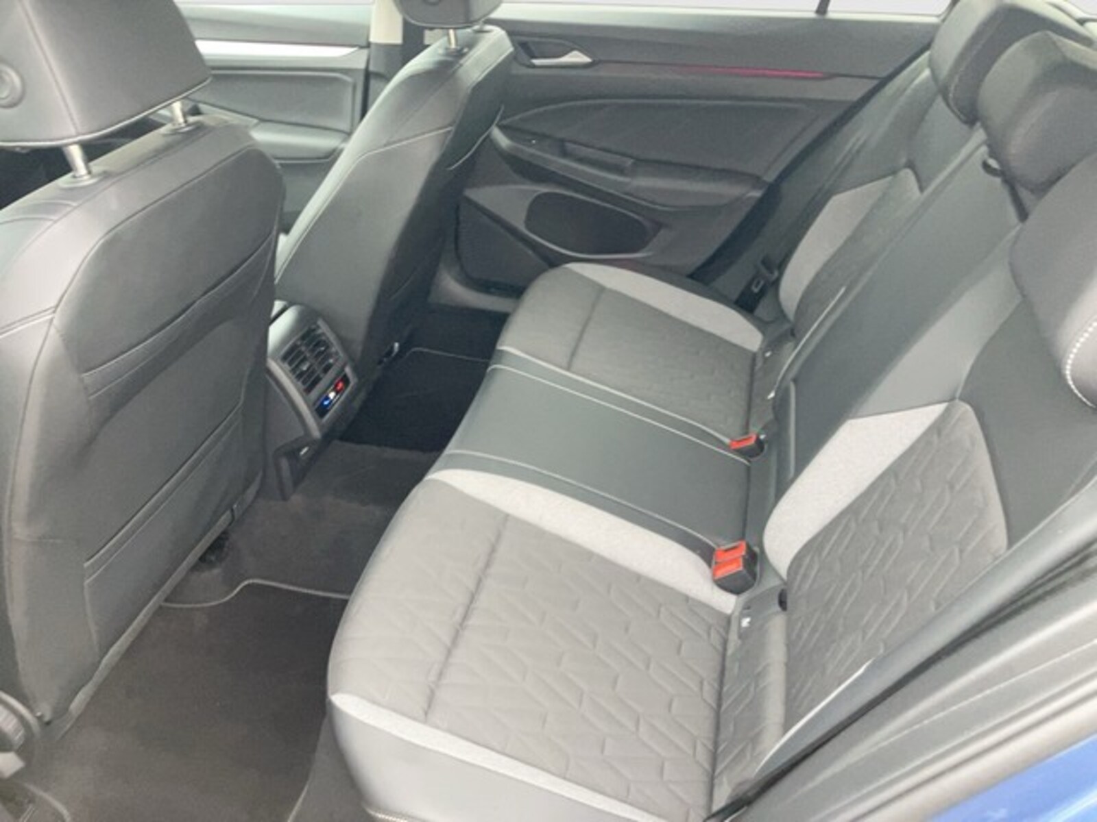 Volkswagen Golf Variant – Bild 13