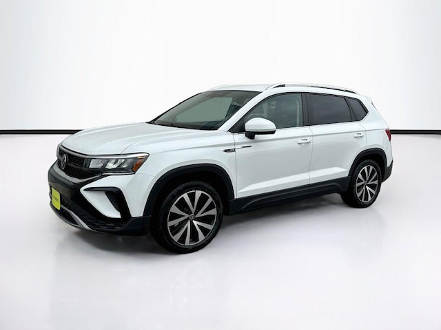 Photo of 2023 Volkswagen Taos 