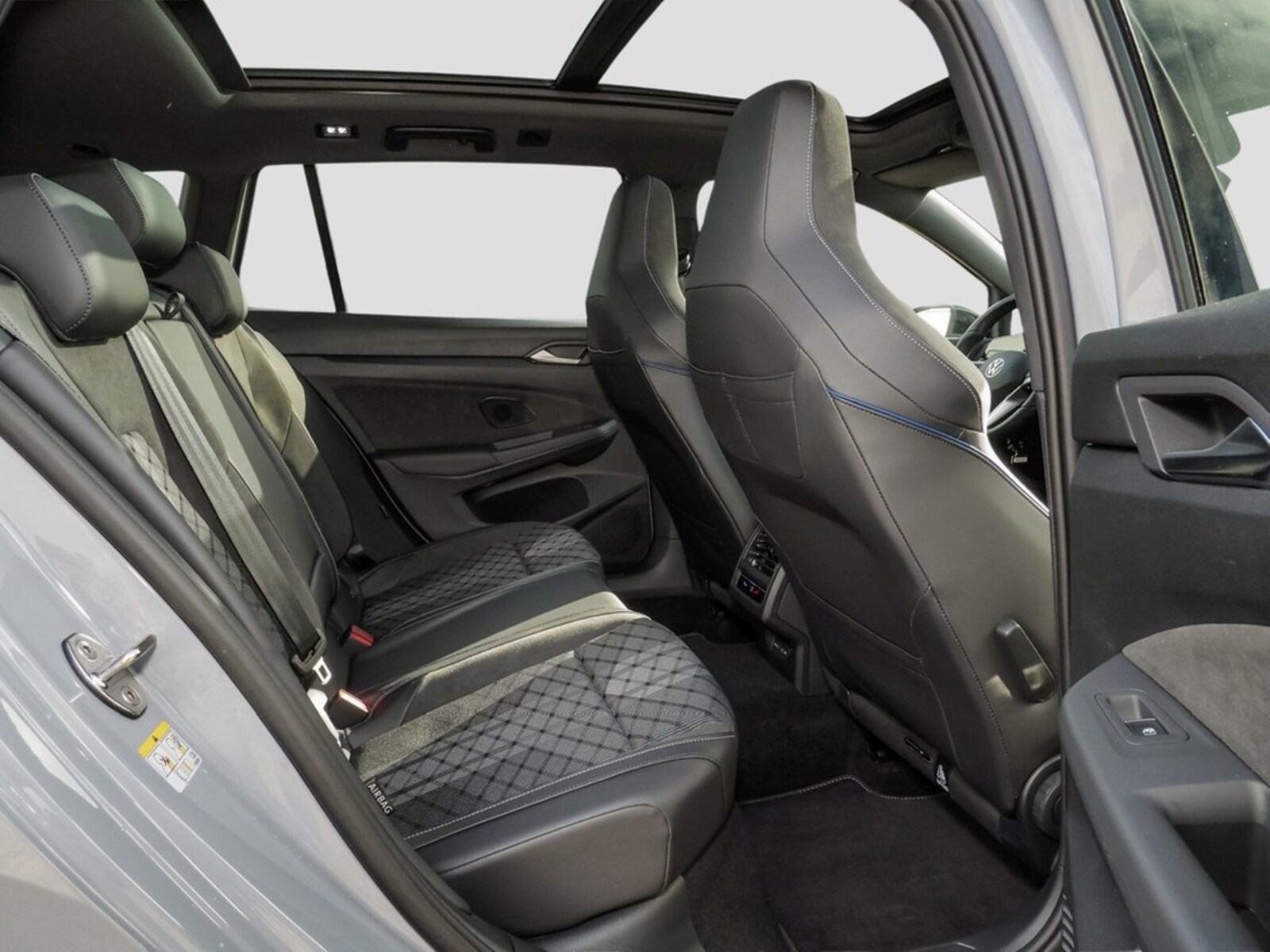 Volkswagen Golf Variant – Bild 12
