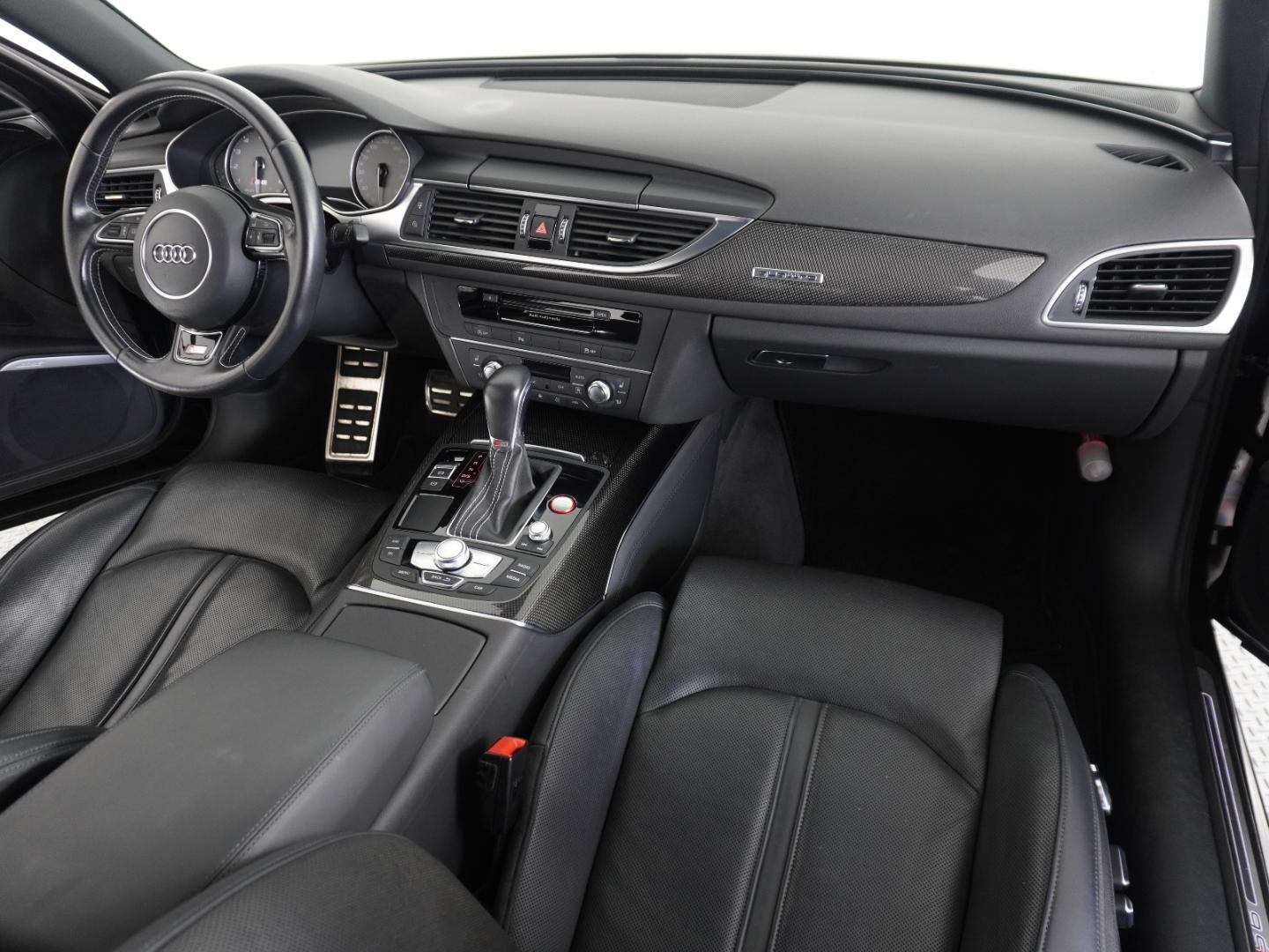 Audi S6 Avant