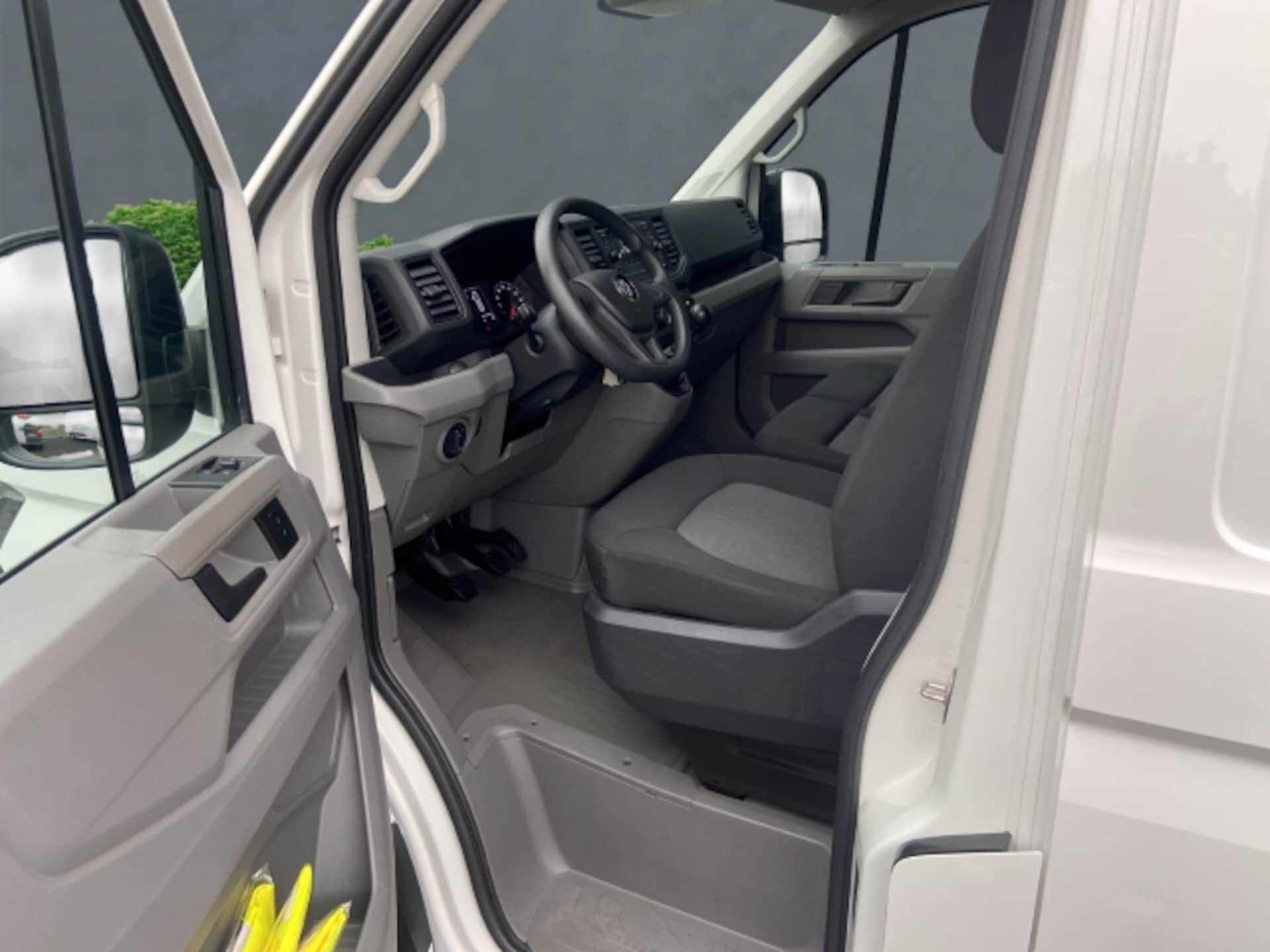Volkswagen Crafter Kasten langer Radstand