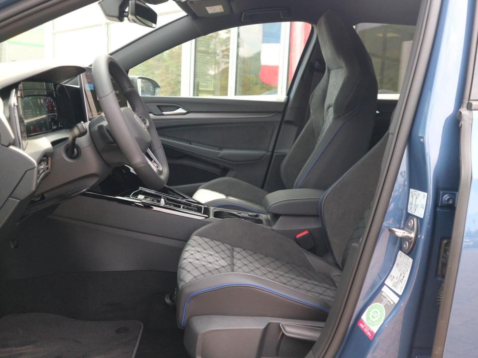 Volkswagen Golf Variant R-Line