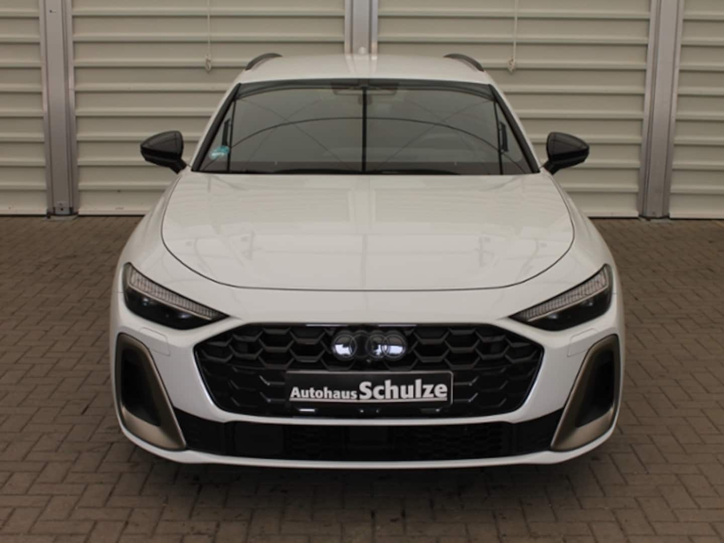 Bild über Audi A5 Avant TDI quattro 150 kW S tronic - für weitere Informationen kontaktieren Sie den Audi Partner