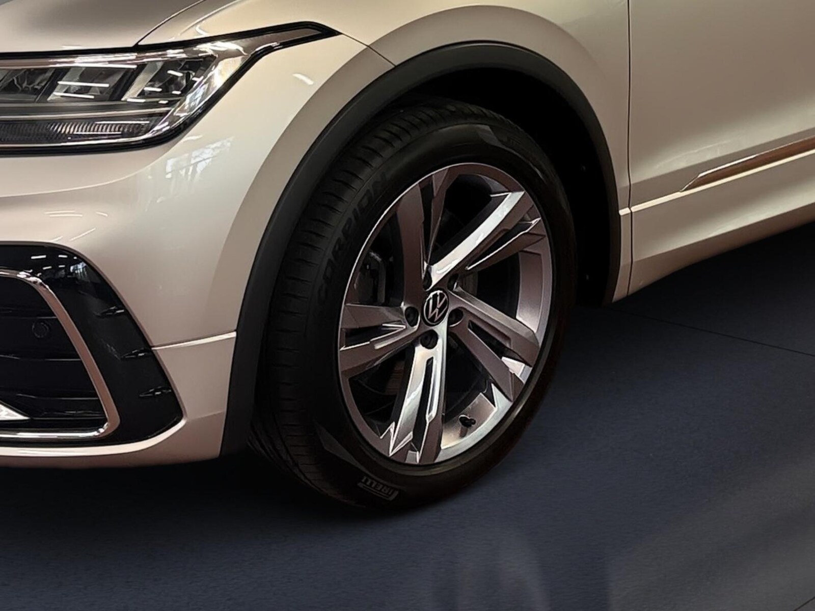 Volkswagen Tiguan – Bild 14