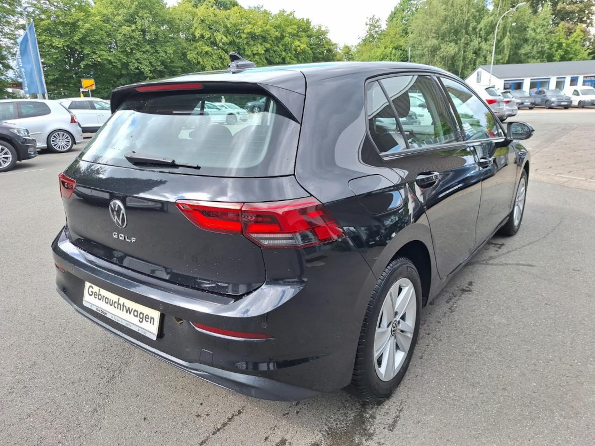 Volkswagen Golf Life