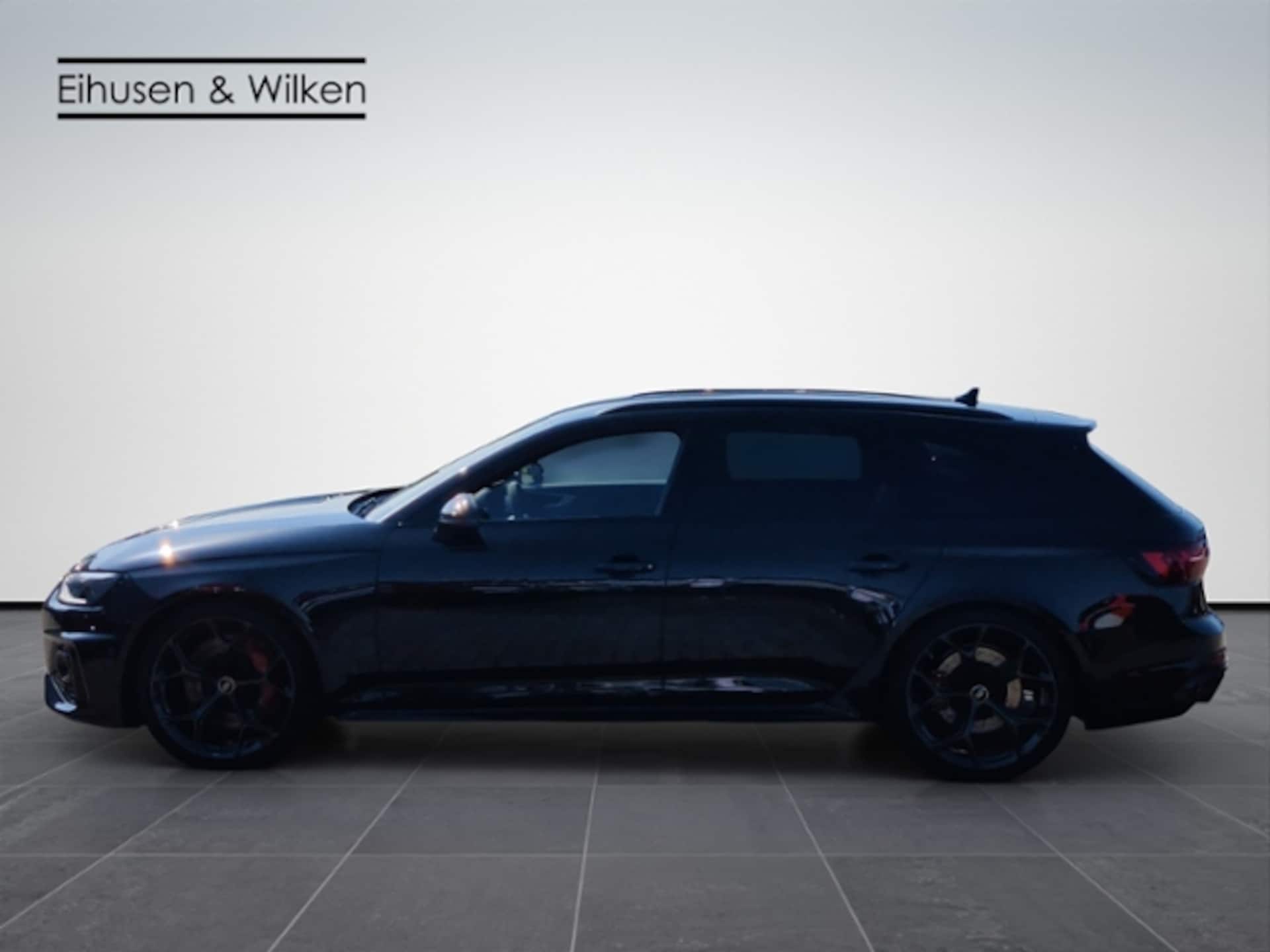 Audi RS 4 Avant