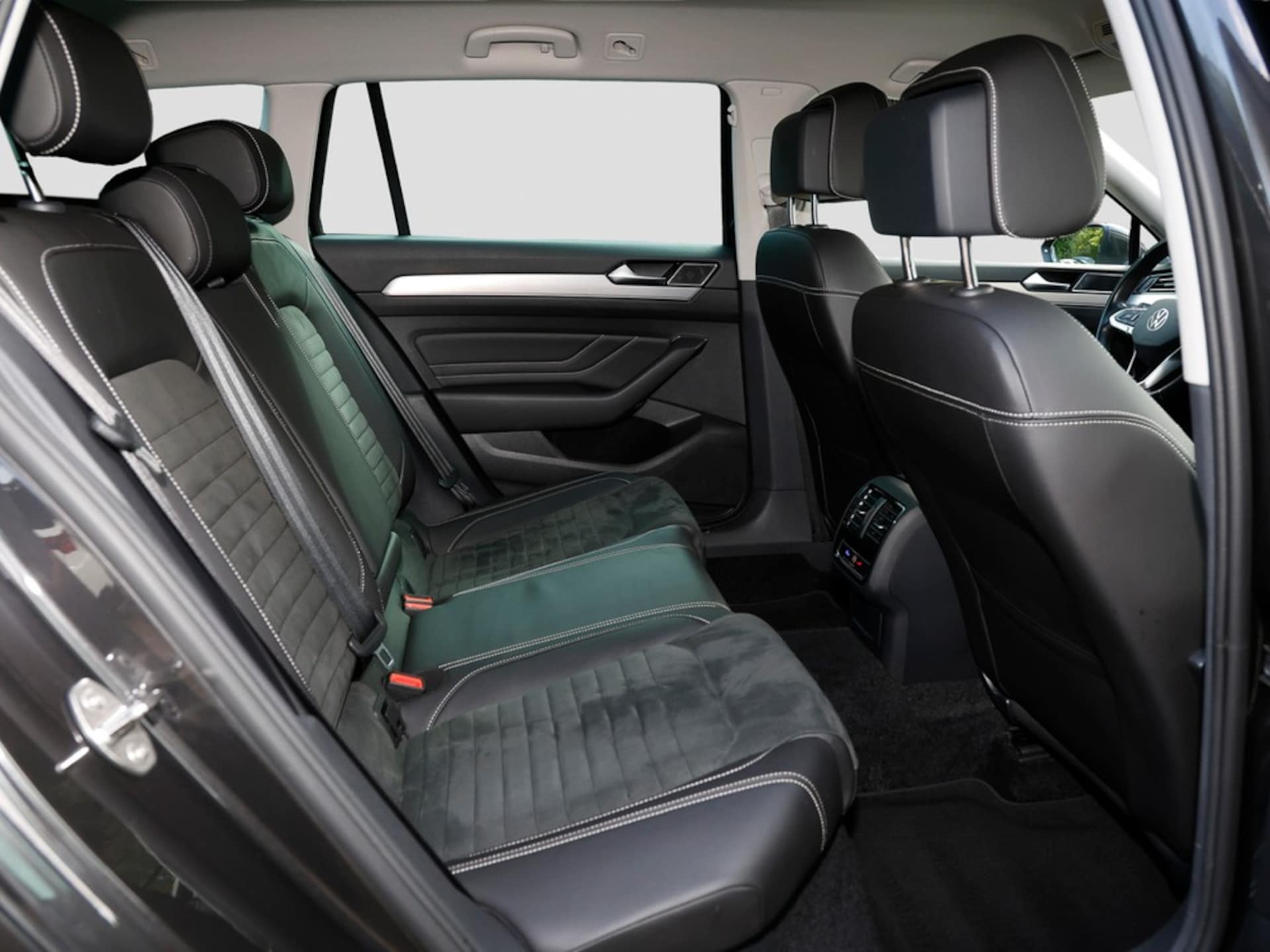 Volkswagen Passat Variant Elegance