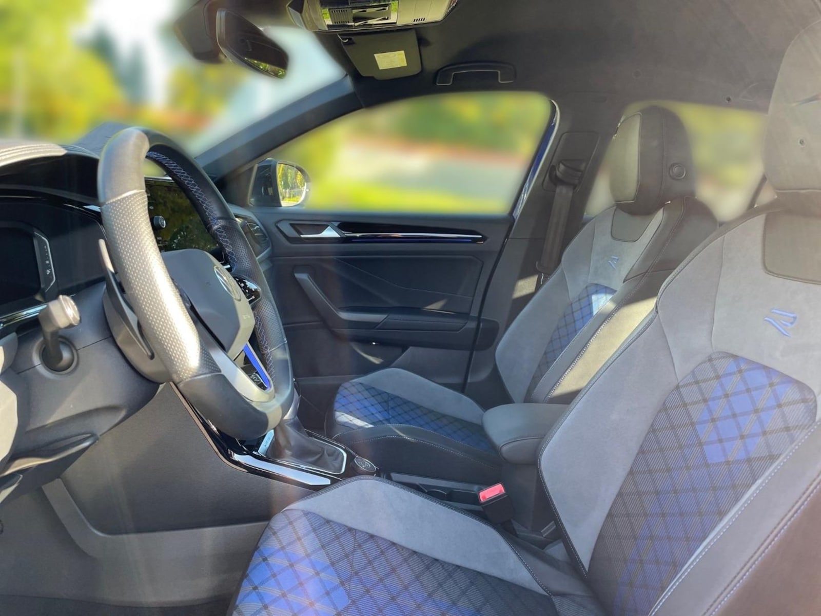 Volkswagen T-Roc – Bild 9