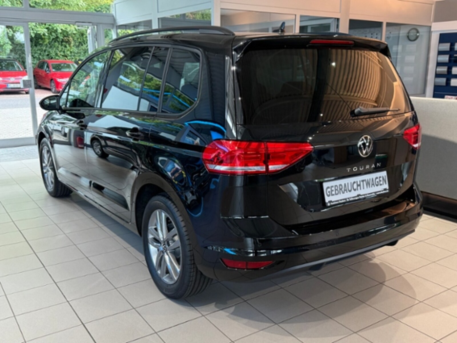 Volkswagen Touran – Bild 5