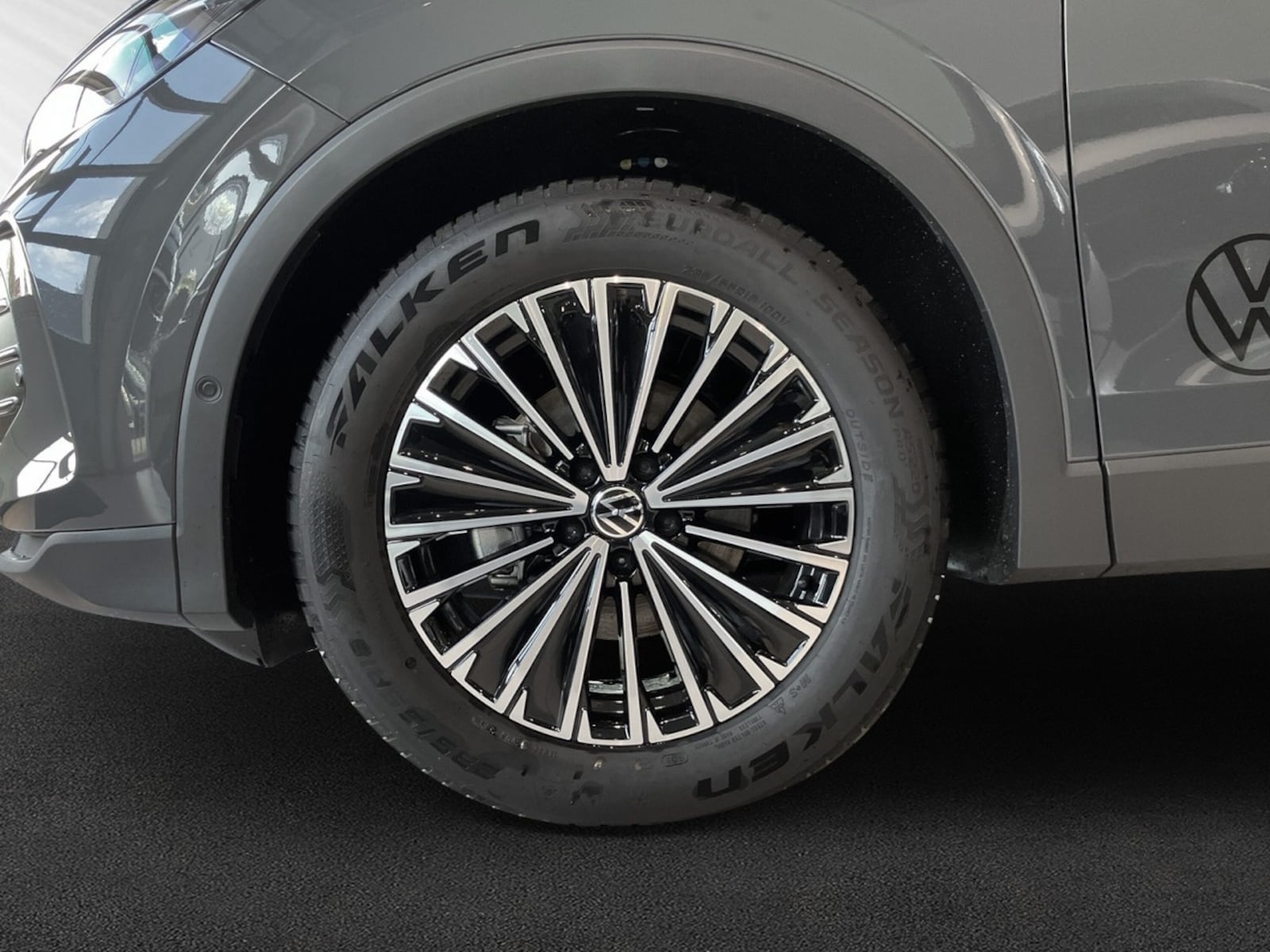 Volkswagen Tiguan – Bild 6