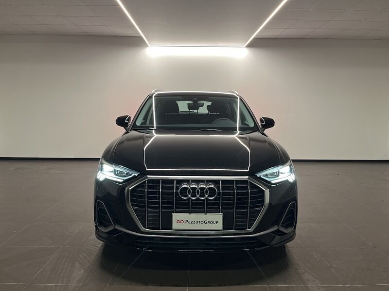Immagine di Audi Q3 TFSI e S line edition 45 TFSI e 180 kW (245 CV) S tronic - Vista: for more details contact your dealer