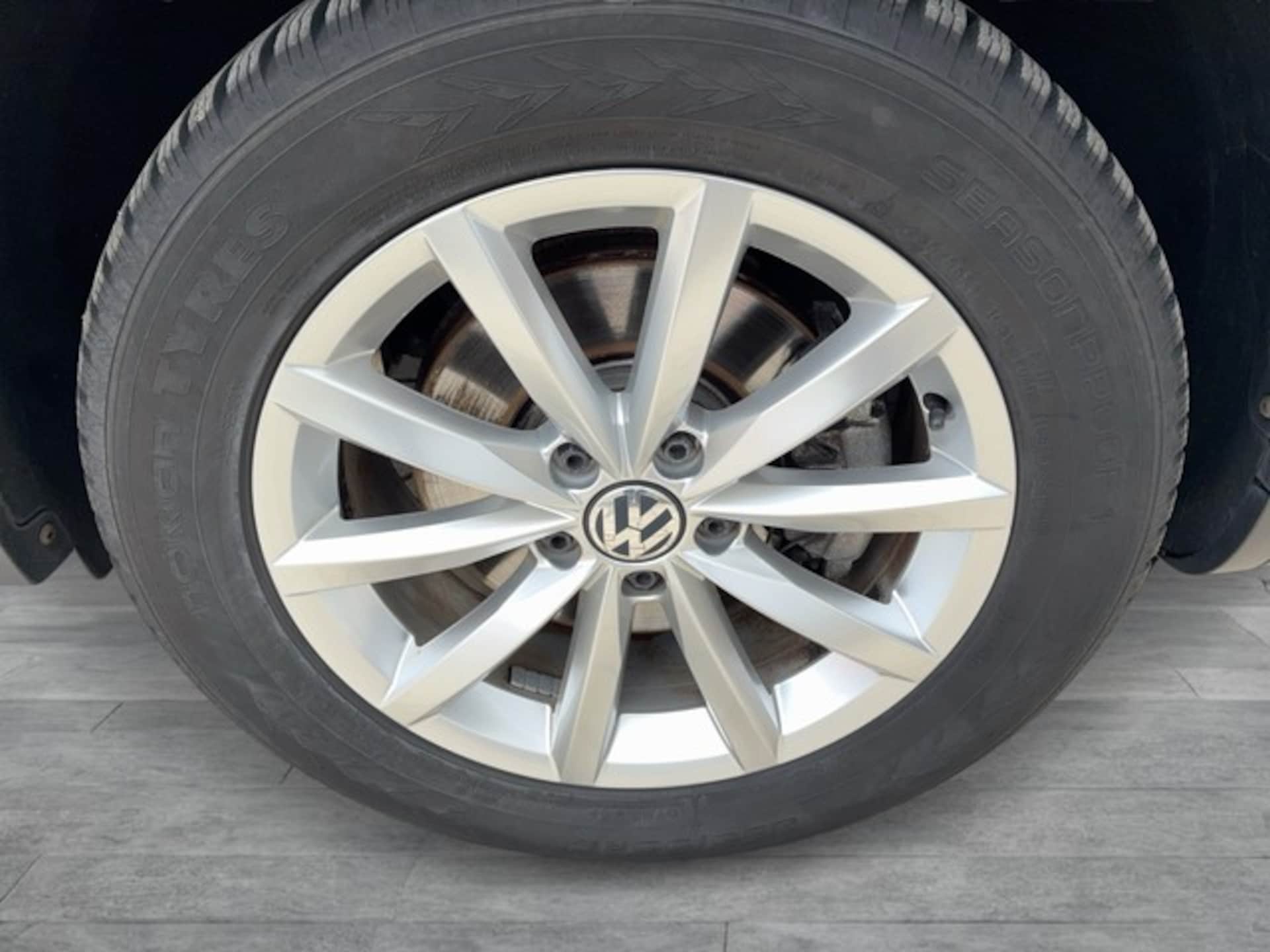 Volkswagen Tiguan LOUNGE Sport & Style