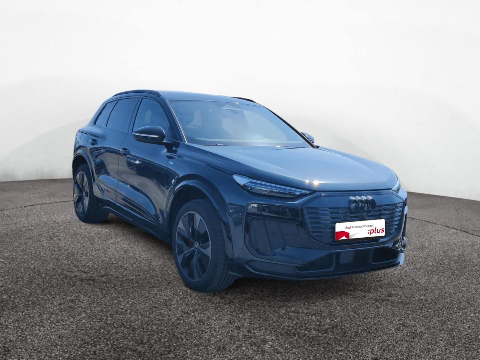 Audi Q6 SUV e-tron