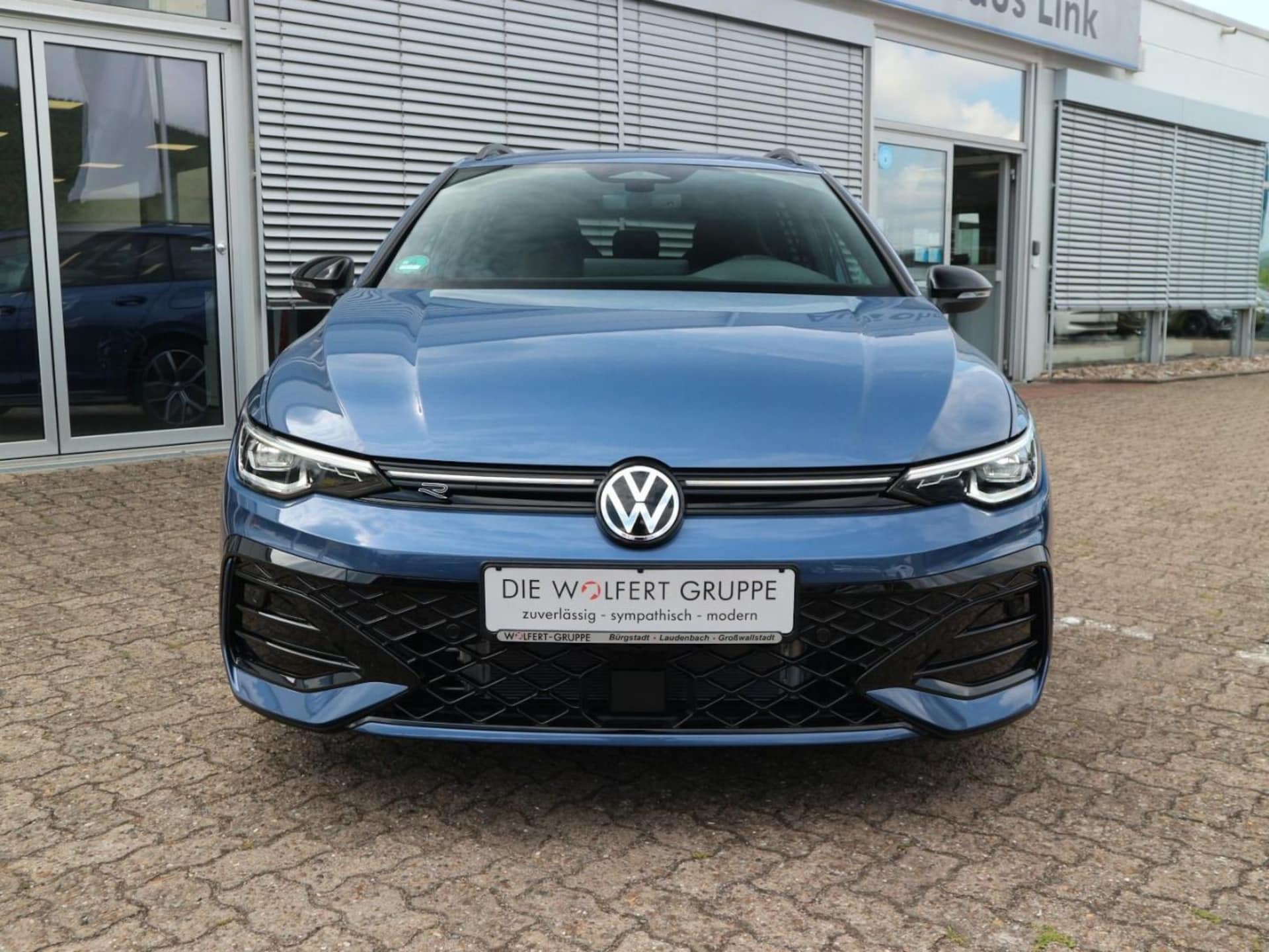 Volkswagen Golf Variant R-Line