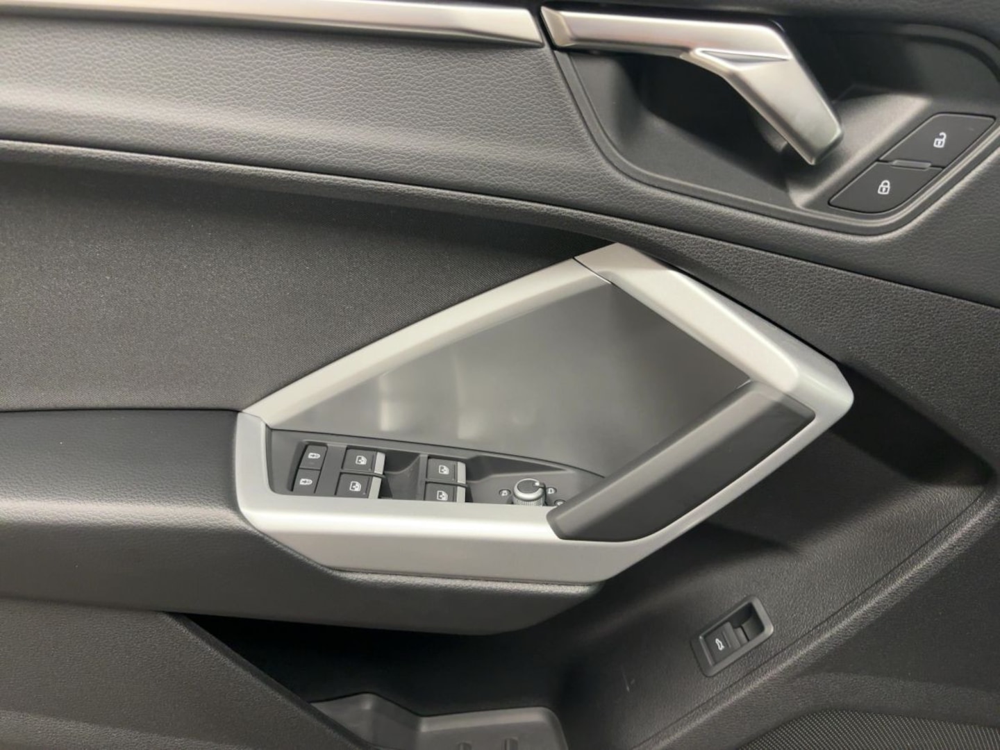 Bild über Audi Q3 TFSI 110 kW S tronic - für weitere Informationen kontaktieren Sie den Audi Partner
