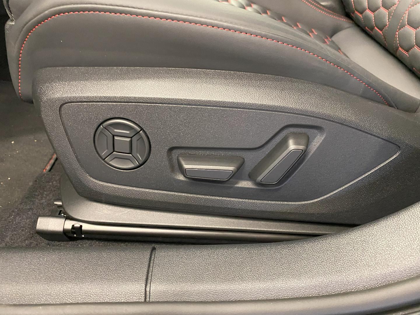 Image about Audi RS 3 Sportback TFSI quattro S tronic