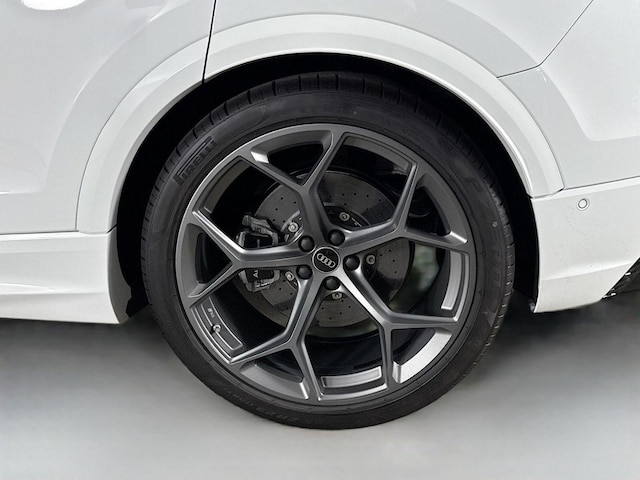 2025 Audi RS Q8 Base - Photo 33