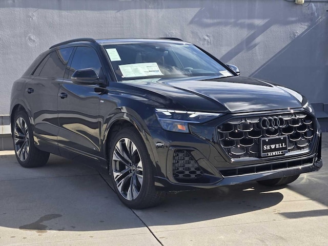 2026 Audi Q8