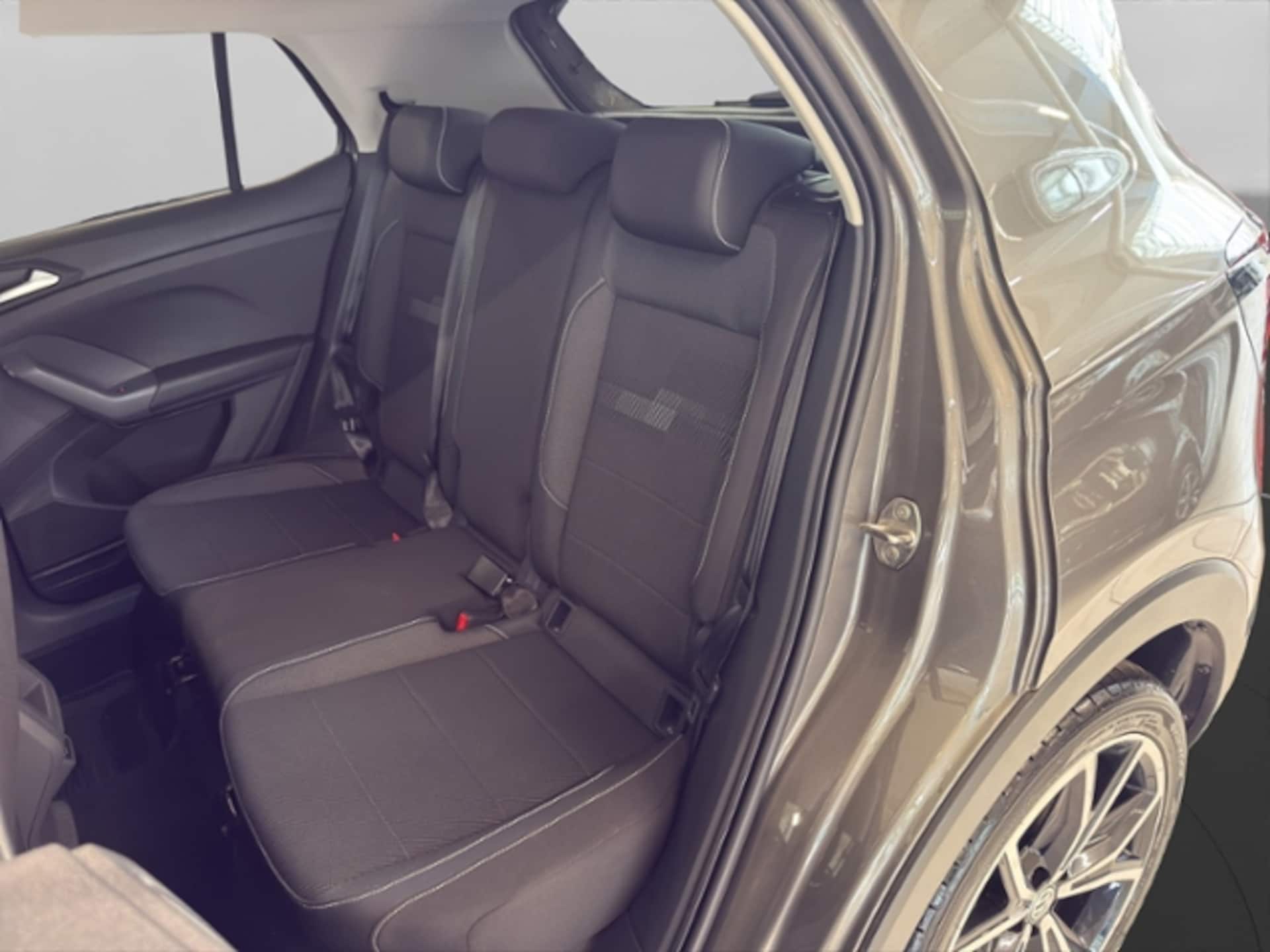 Volkswagen T-Cross Style