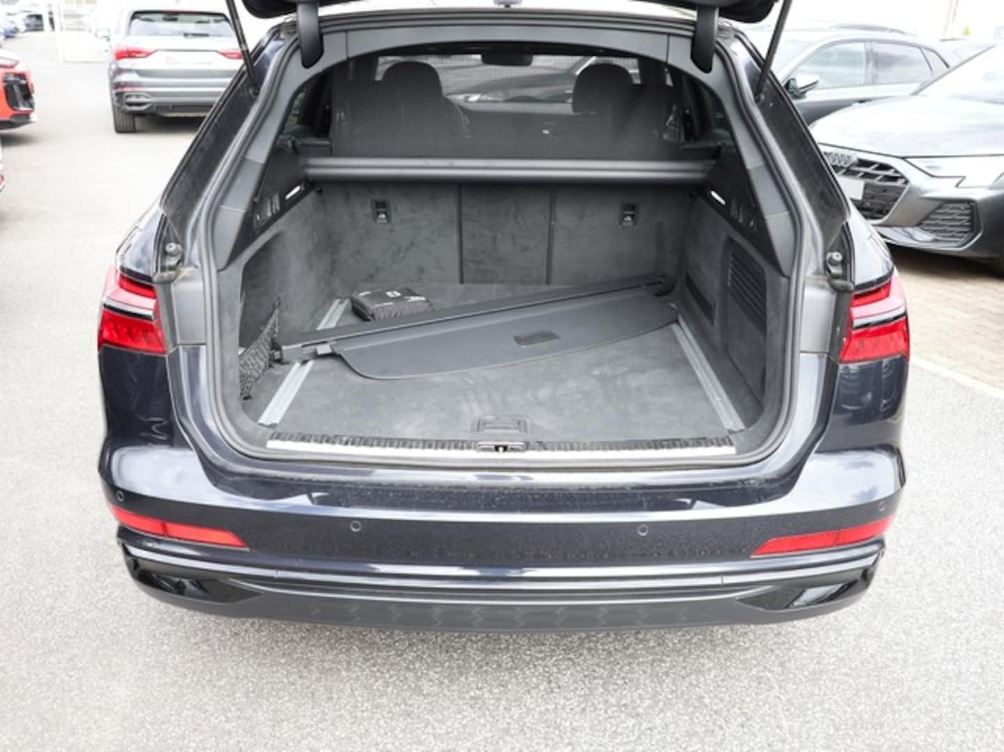 Bild über Audi A6 Avant S line 40 TDI S tronic - für weitere Informationen kontaktieren Sie den Audi Partner