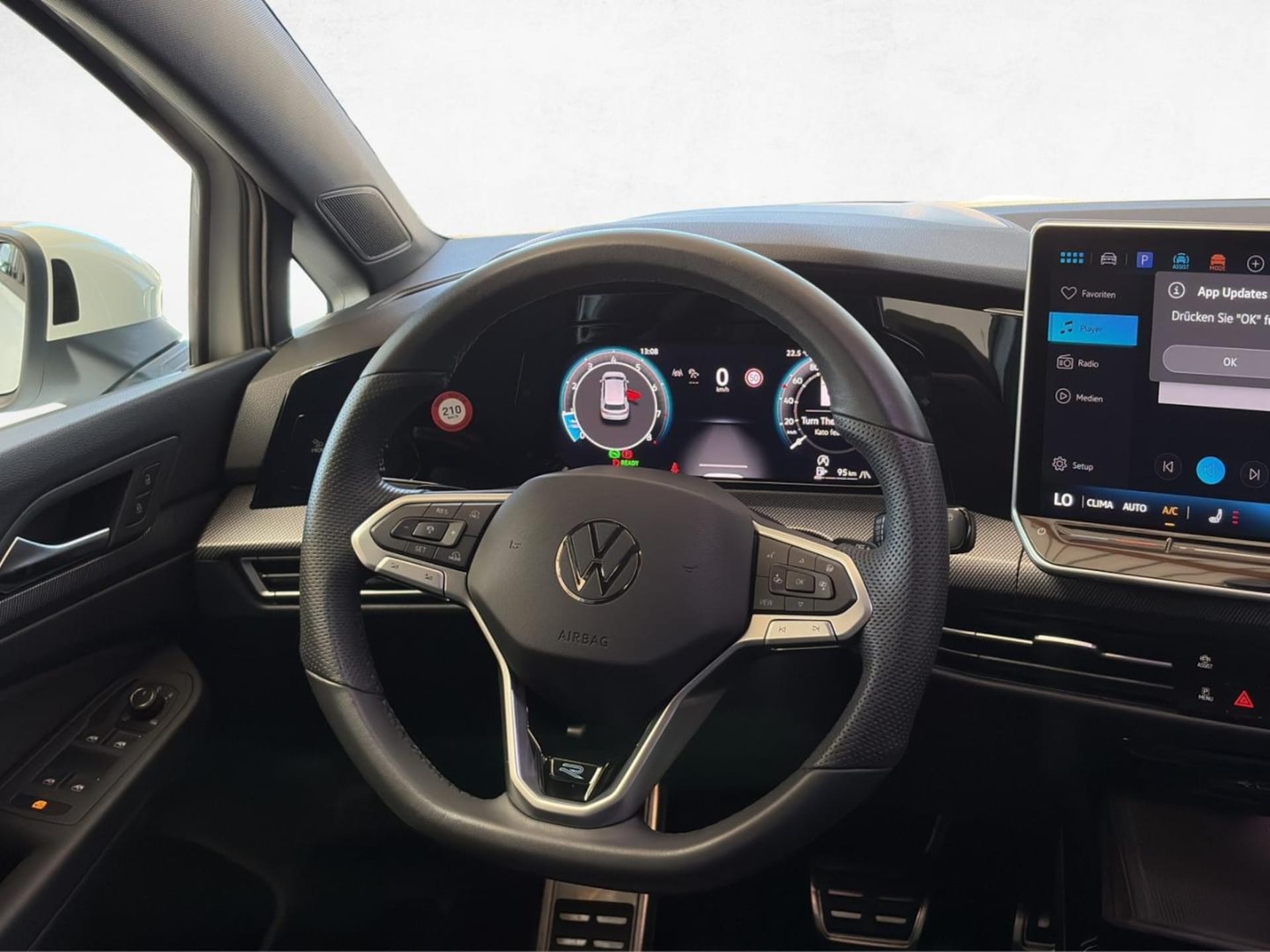 Volkswagen Golf R-Line