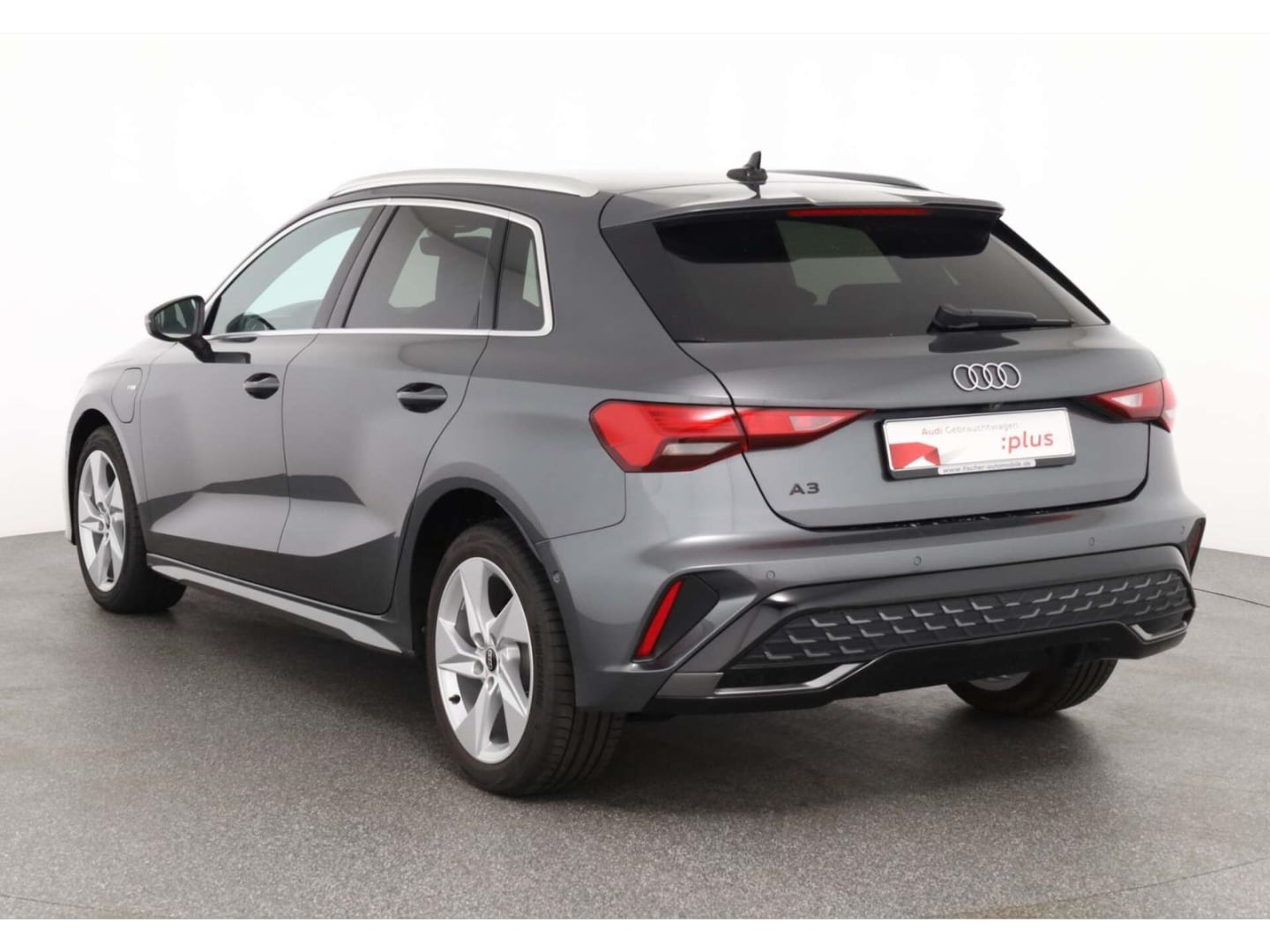 Bild über Audi A3 Sportback TFSI e S line 40 TFSI e S tronic - für weitere Informationen kontaktieren Sie den Audi Partner