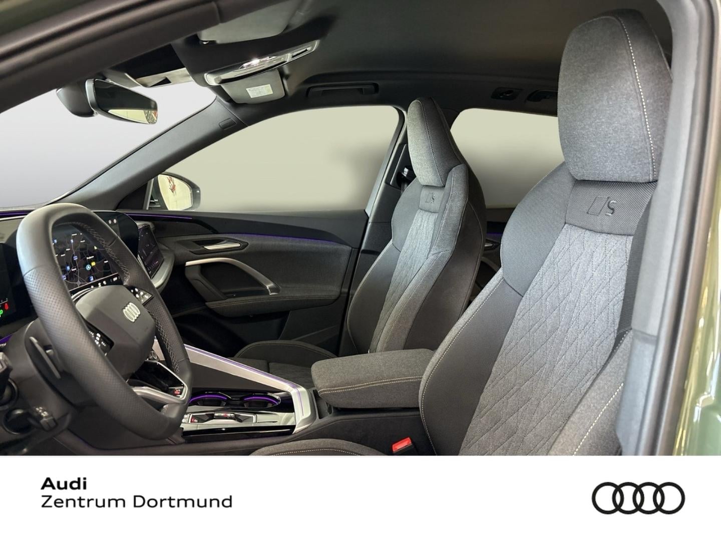 Bild über Audi Q5 SUV TFSI quattro 150 kW S tronic - für weitere Informationen kontaktieren Sie den Audi Partner
