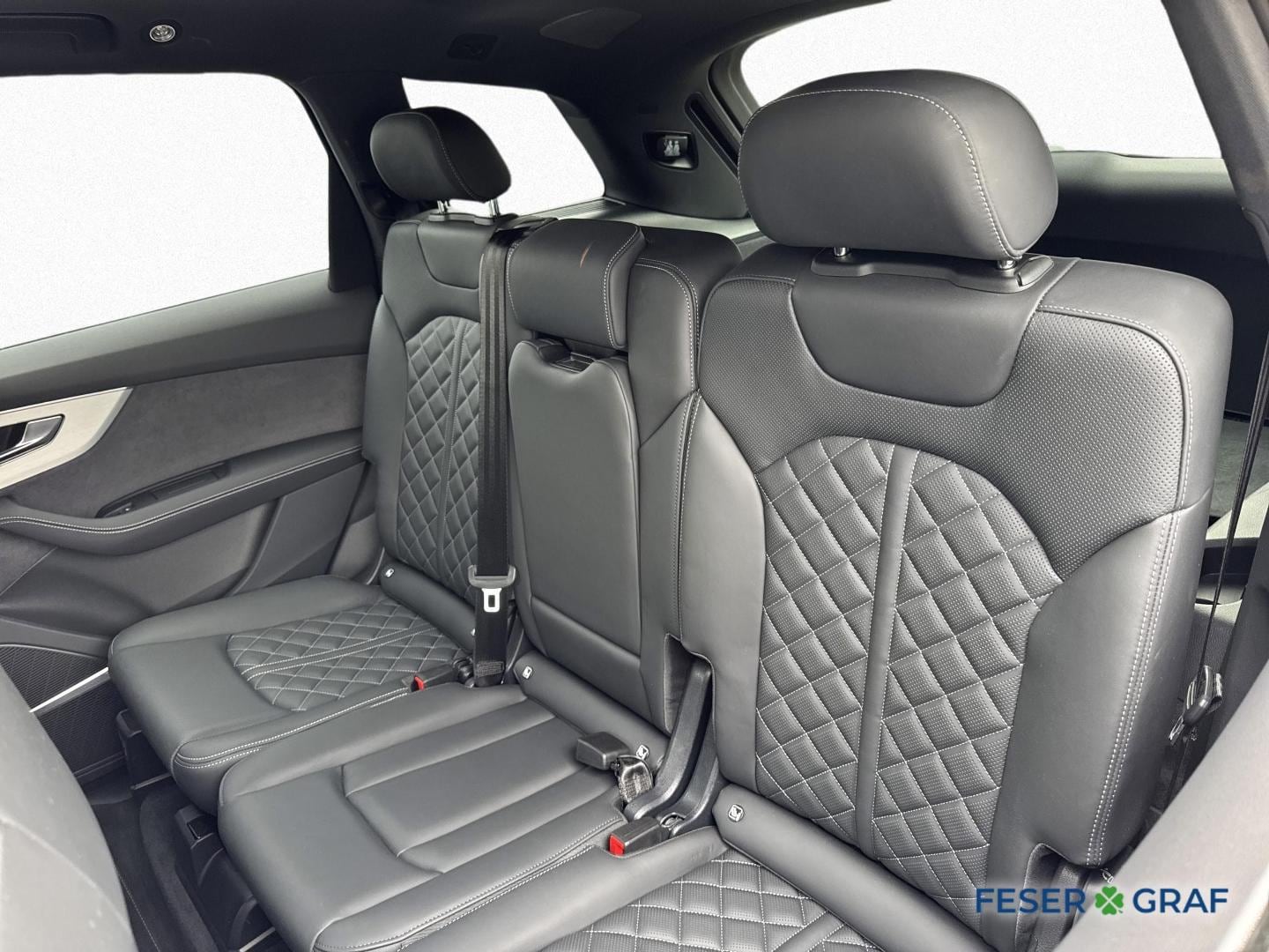 Bild über Audi Q7 SUV S line 50 TDI quattro tiptronic - für weitere Informationen kontaktieren Sie den Audi Partner