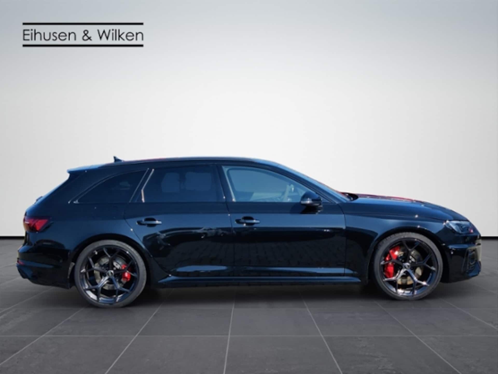 Audi RS 4 Avant
