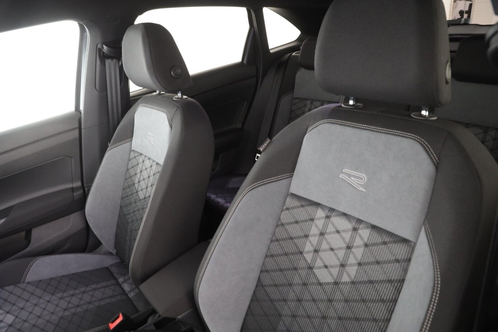 Volkswagen Taigo – Bild 12