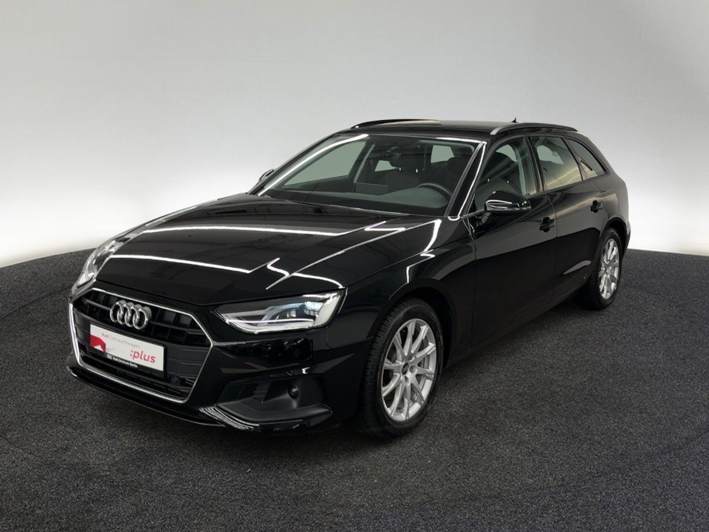 Bild über Audi A4 Avant 35 TFSI S tronic - für weitere Informationen kontaktieren Sie den Audi Partner