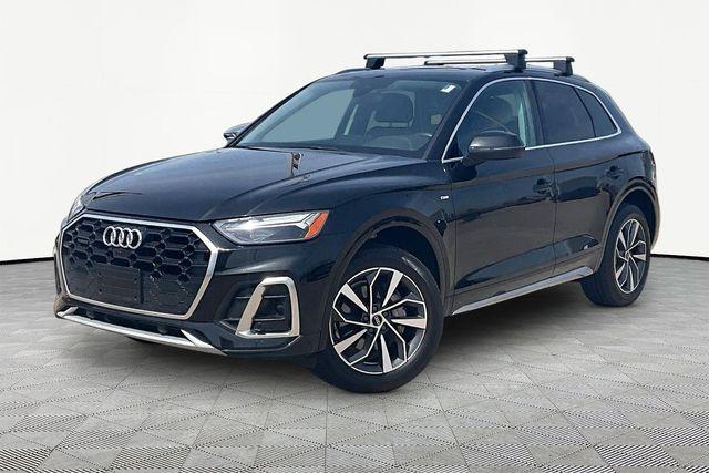 2023 Audi Q5 45 Premium Plus's photo