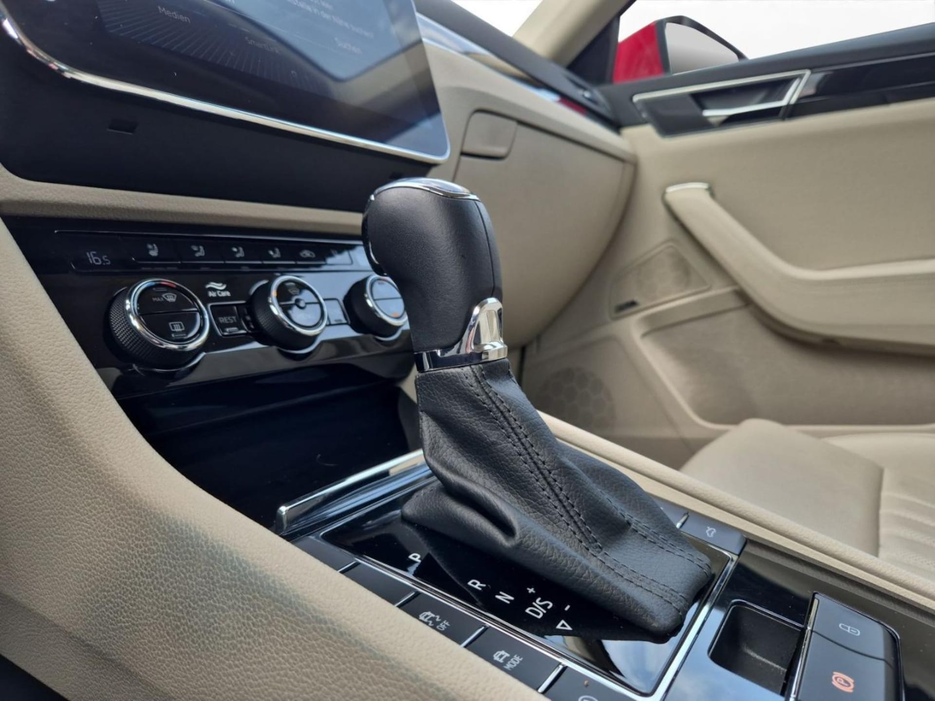 Skoda Superb Combi Laurin & Klement