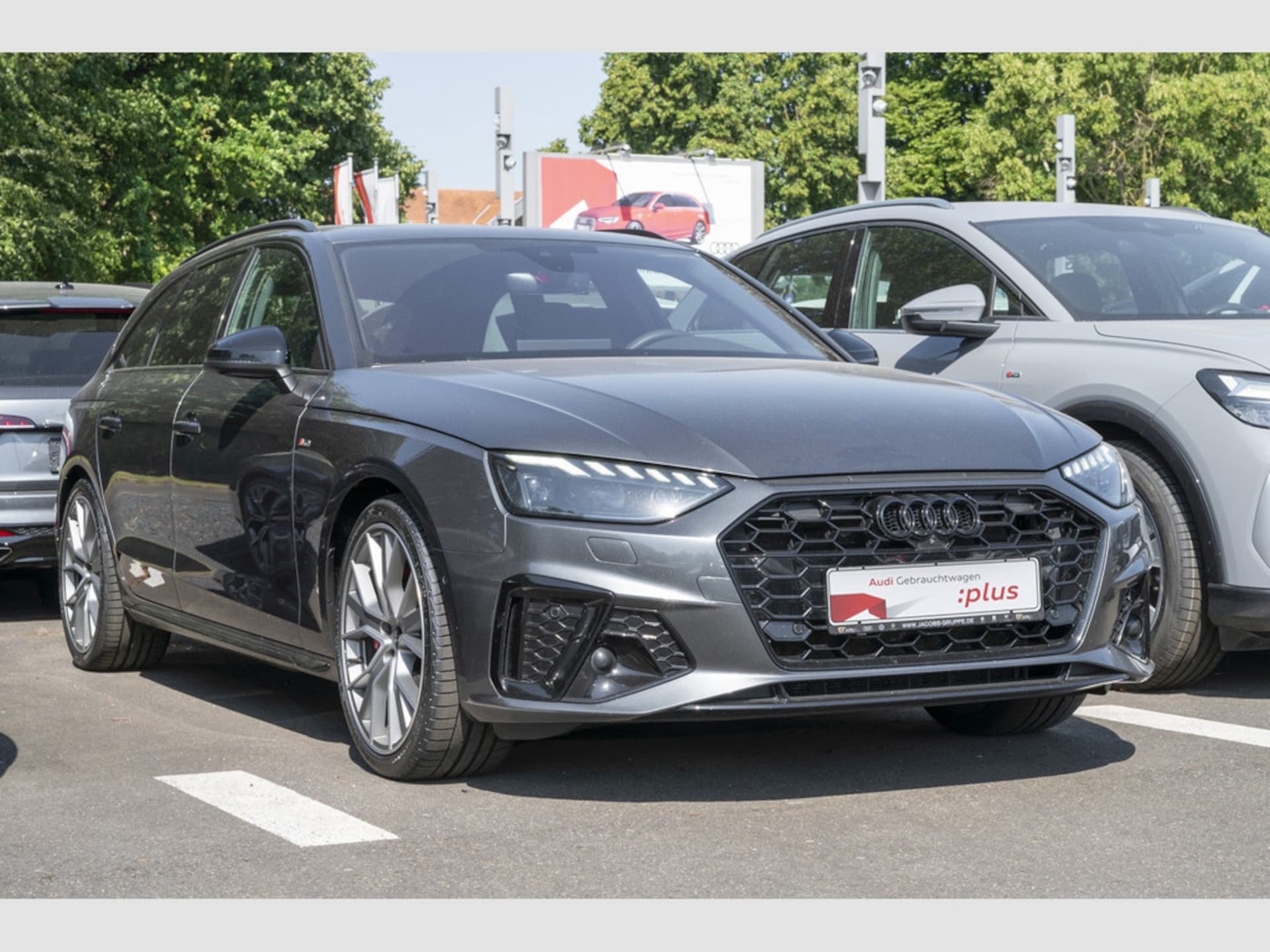 Audi A4 Avant S line