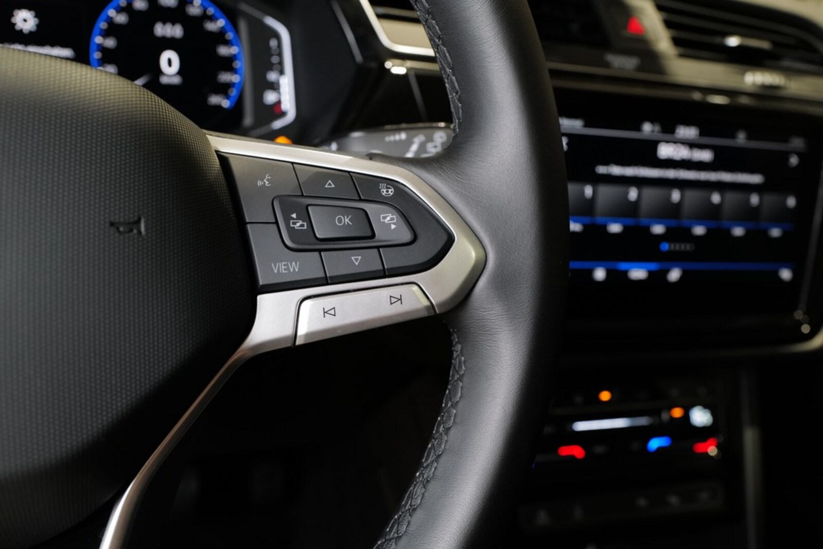 Volkswagen Touran – Bild 11