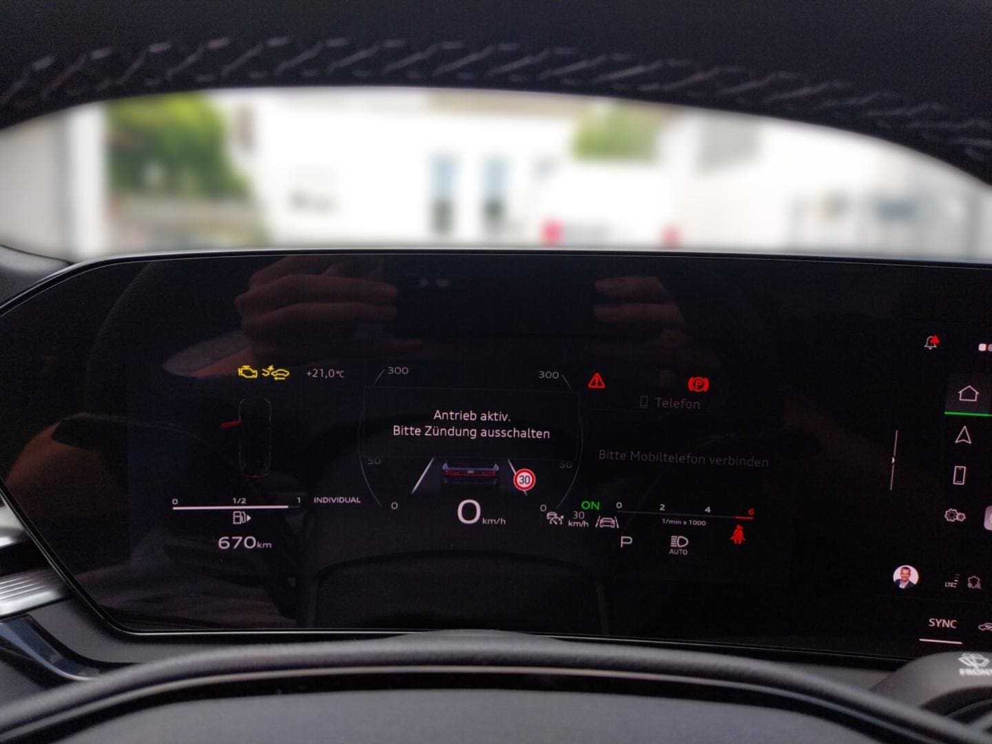 Bild über Audi A6 Avant TDI quattro 150 kW S tronic - für weitere Informationen kontaktieren Sie den Audi Partner