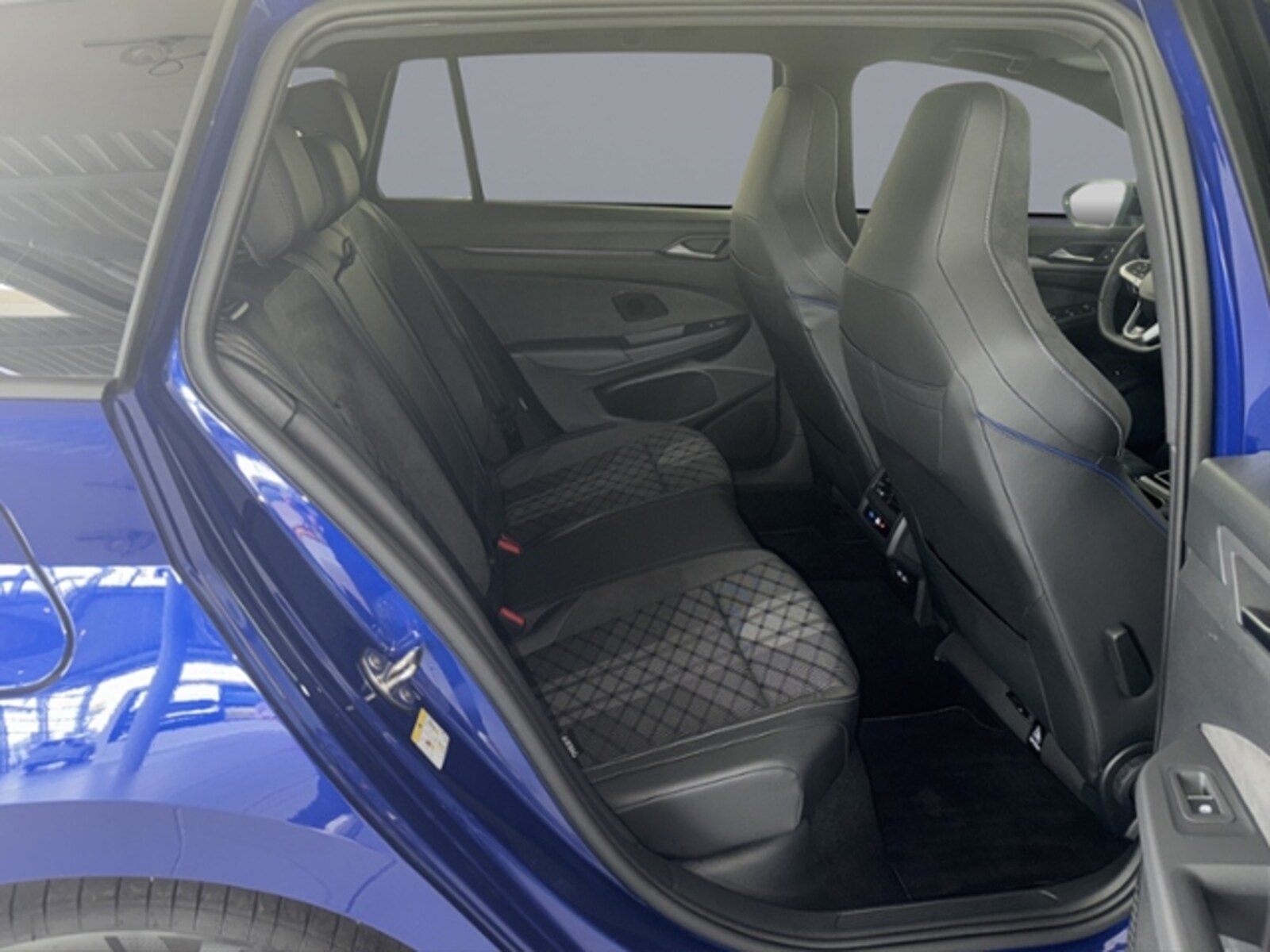 Volkswagen Golf Variant – Bild 16