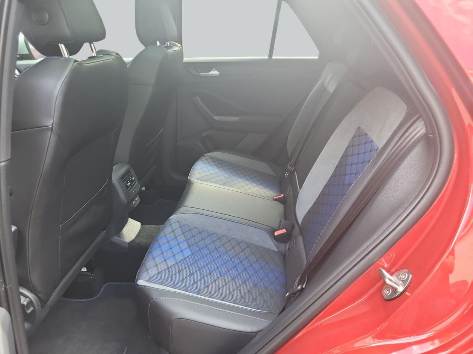 Volkswagen T-Roc – Bild 11